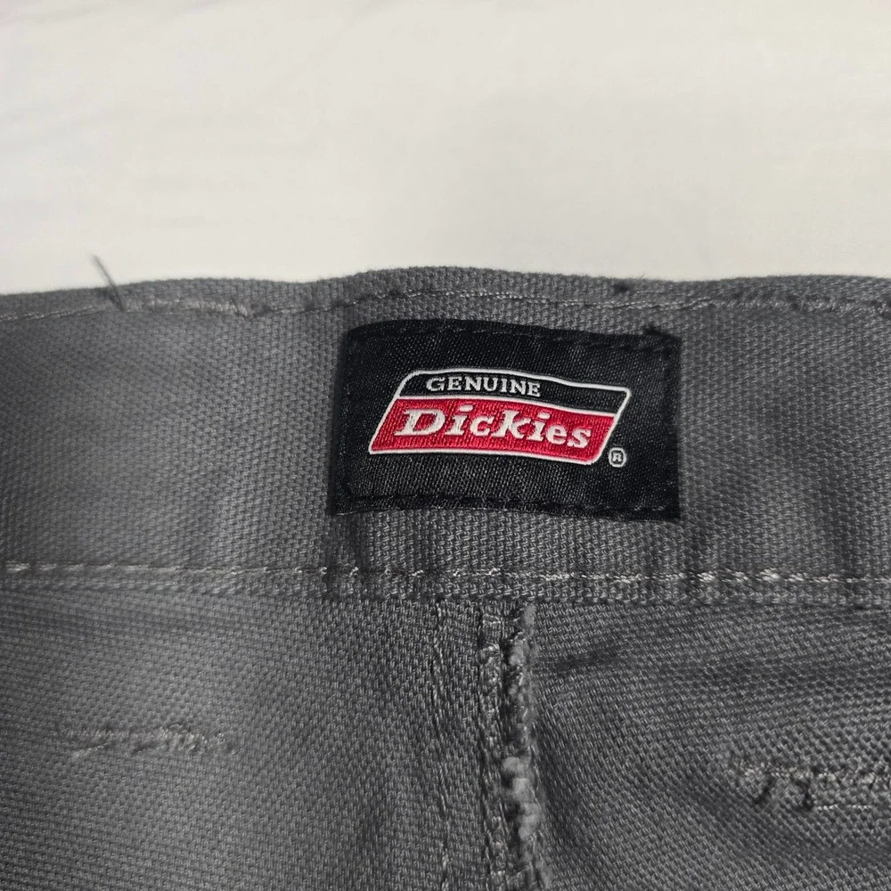 Genuine Dickies Flex Utility Shorts Mens 42 Gray Regular Fit 11 Inseam Work Wear